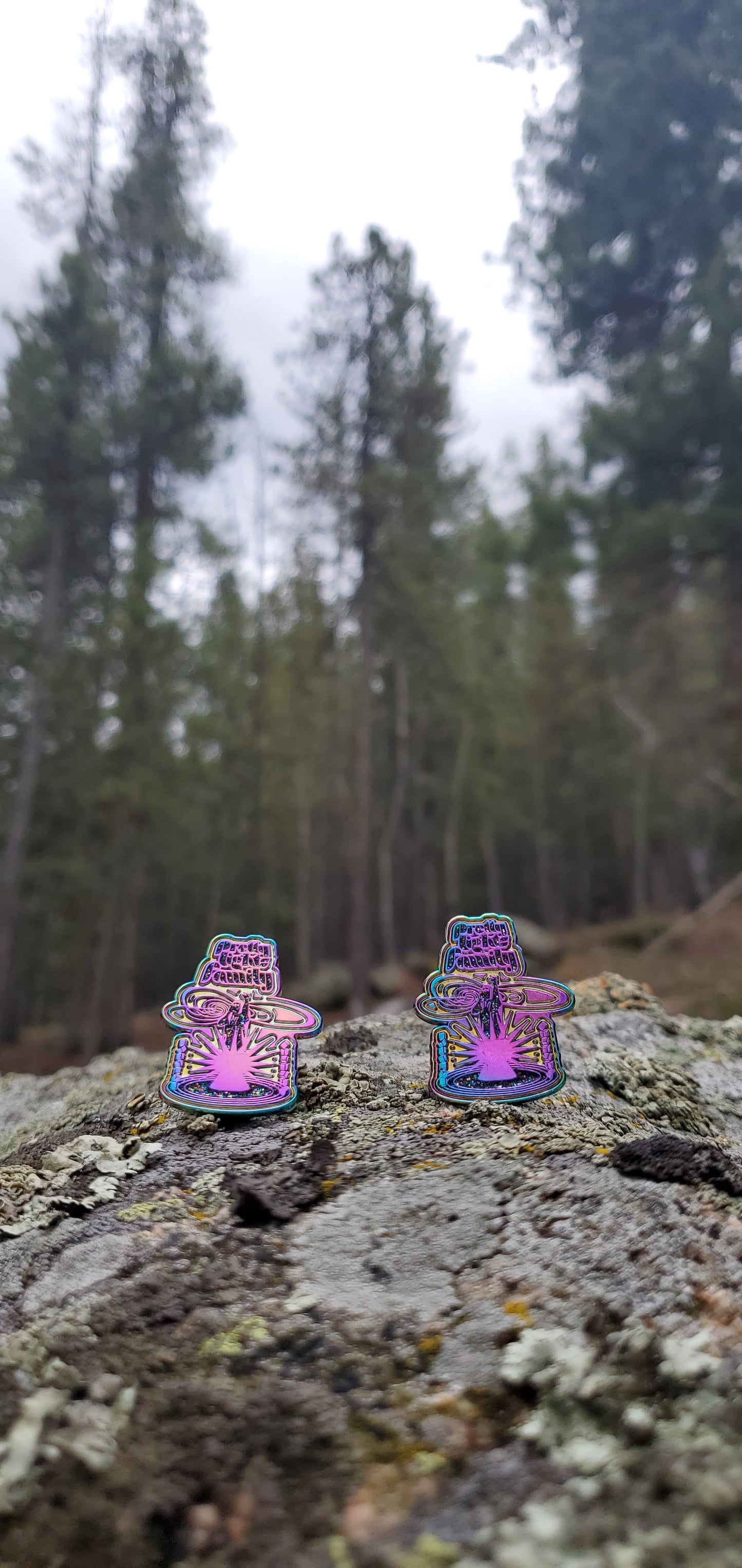 Pretty Lights Family-Silhouette-Enamel Pin