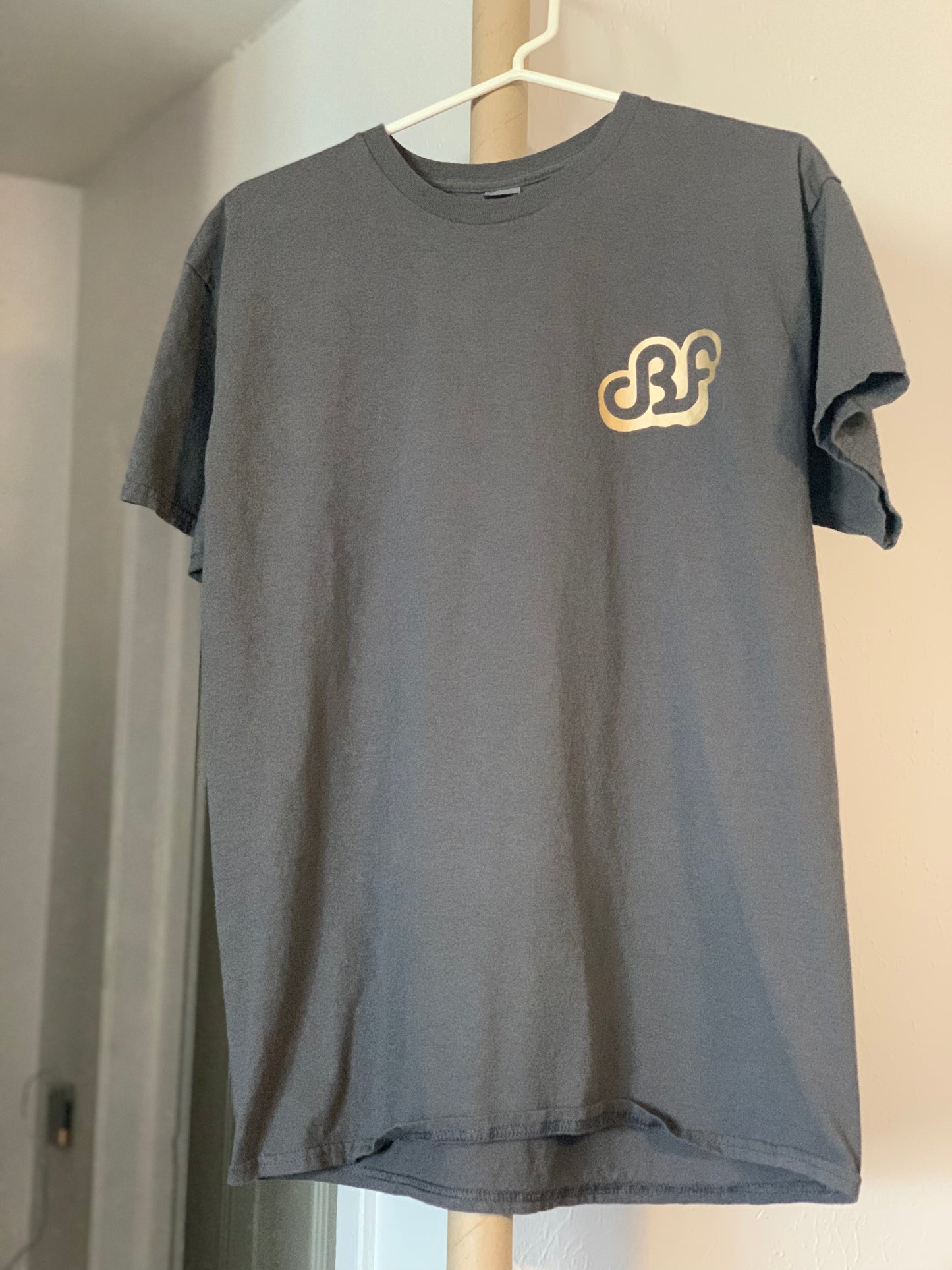 Daily Bread Family-Silhouette-Large-Charcoal Tee