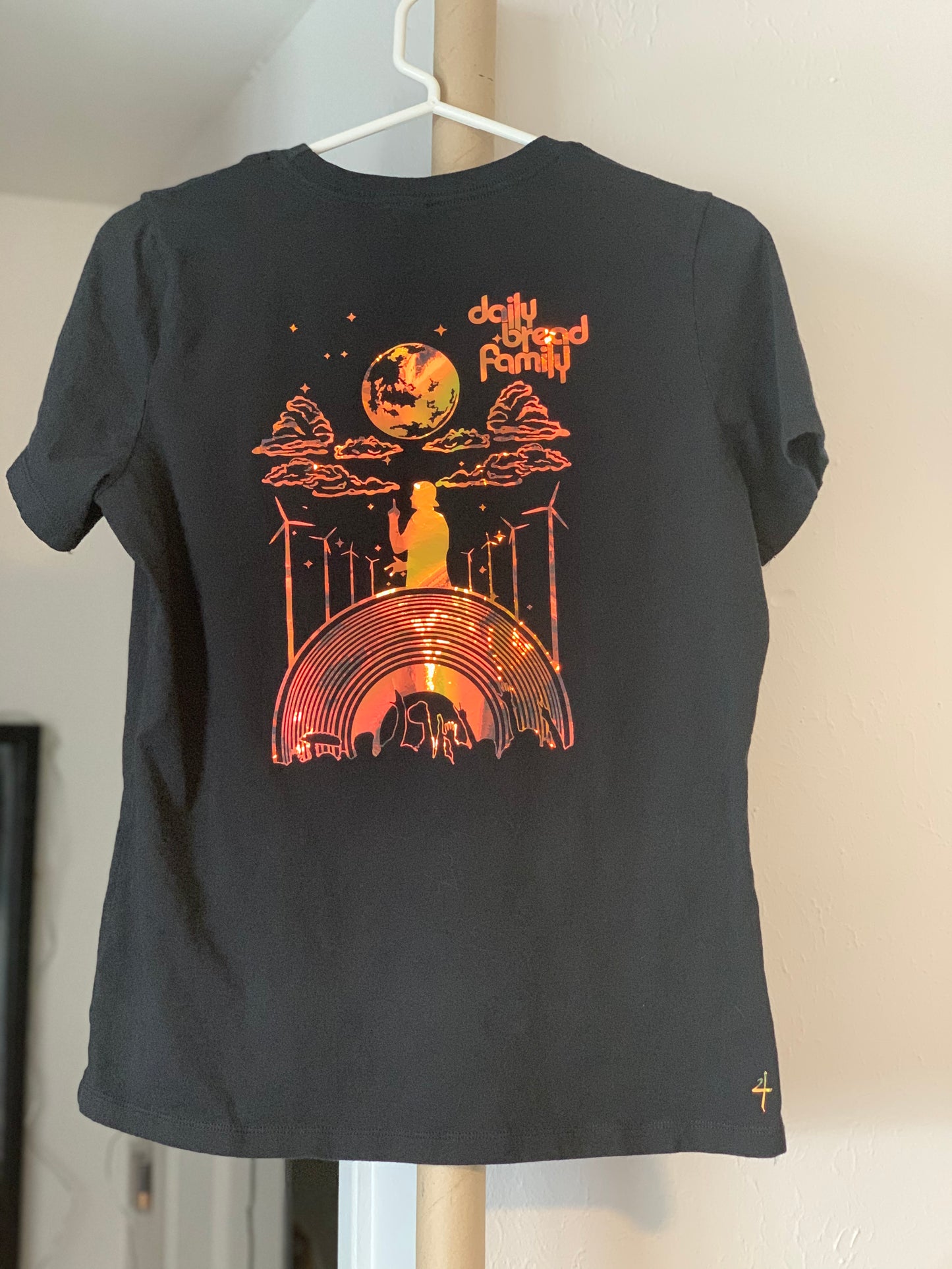 Daily Bread Family-Silhouette-Womans Tee