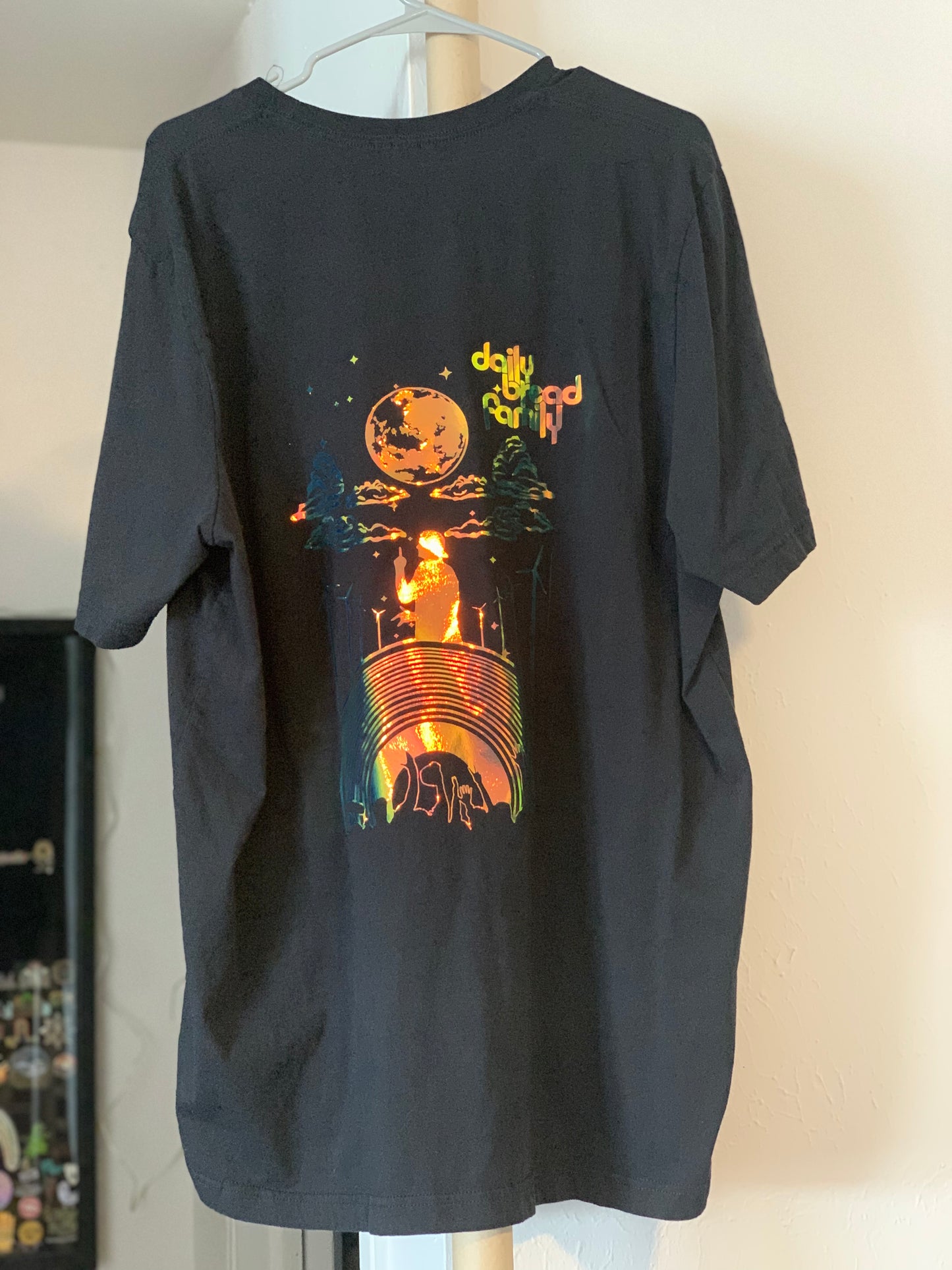 Daily Bread Family-Silhouette-TShirt