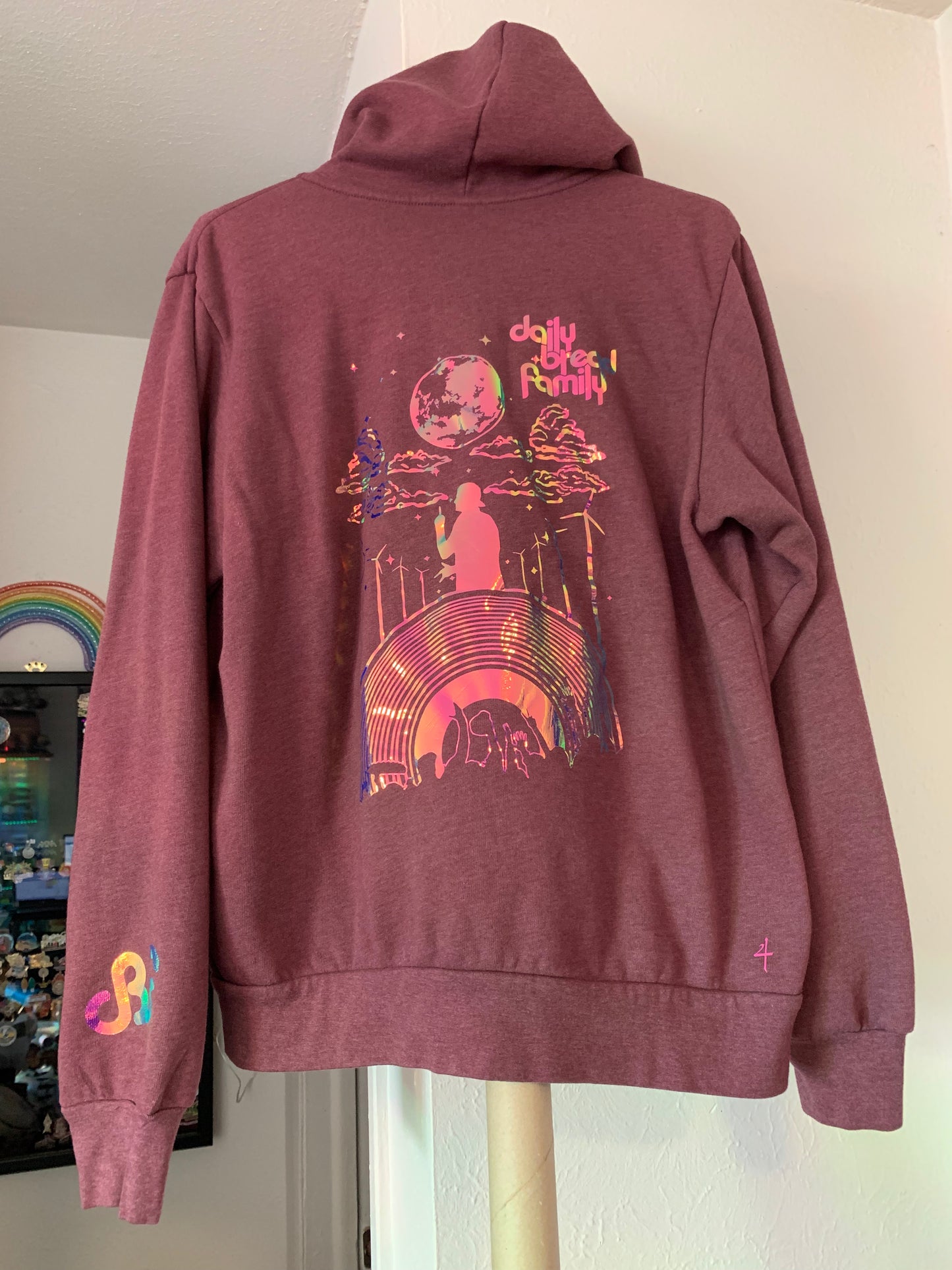 Daily Bread Family-Silhouette-Large Heather Maroon Zipper Hoodie